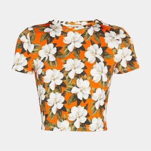 Alice + Olivia Cindy Classic Cropped Tee in Blossom